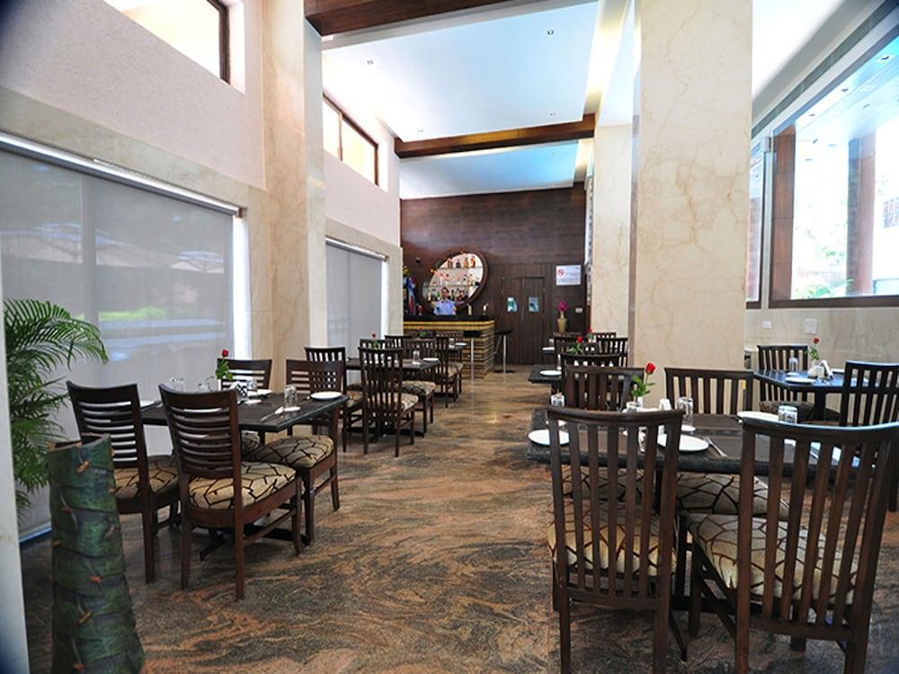Dewdrop Le Seasons Beach Resort Calangute Exterior foto